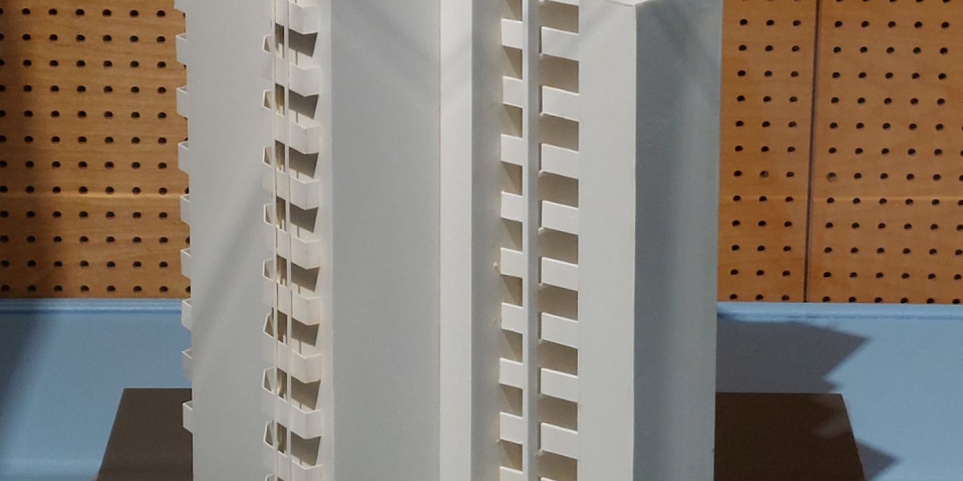 Modell des ersten Hochhauses in Rüsselsheim in der Bonner Straße 64