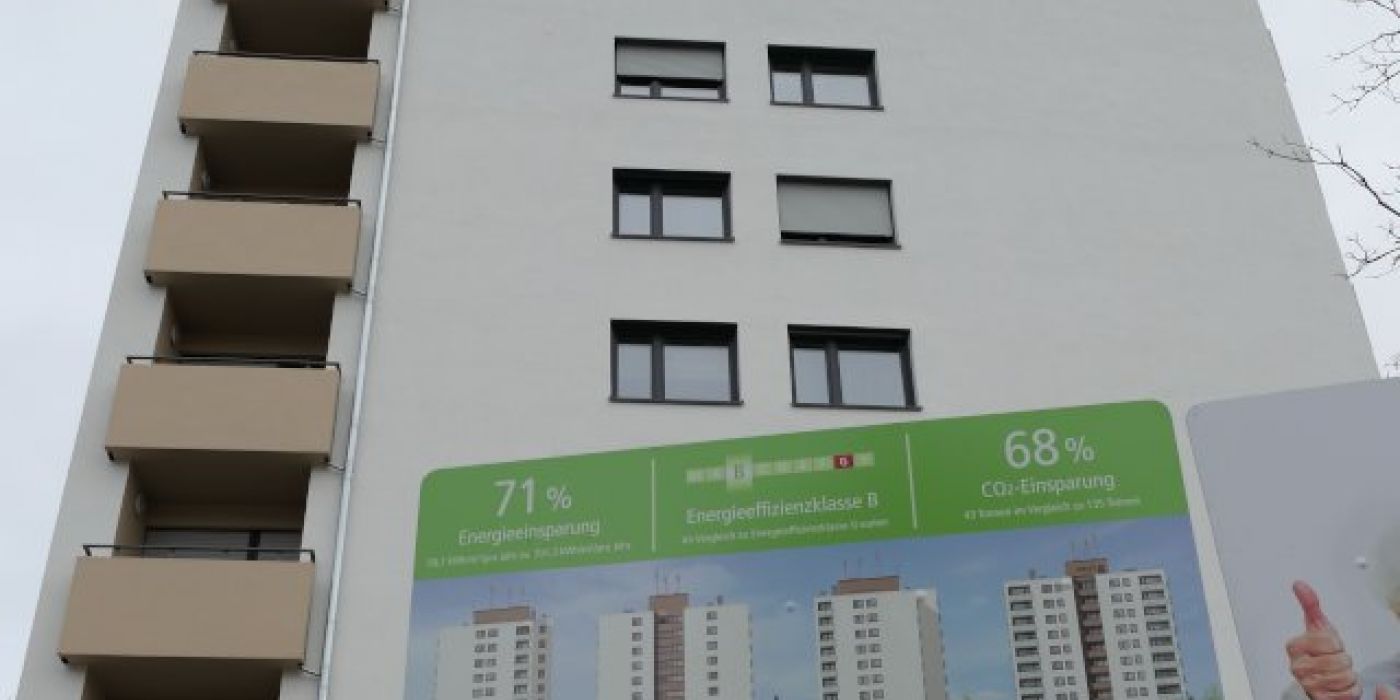 Das Bauschild vor dem Gebäude Am Borngraben